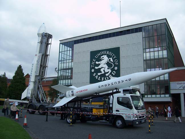 U.K.'s Starchaser Racing Virgin to Space